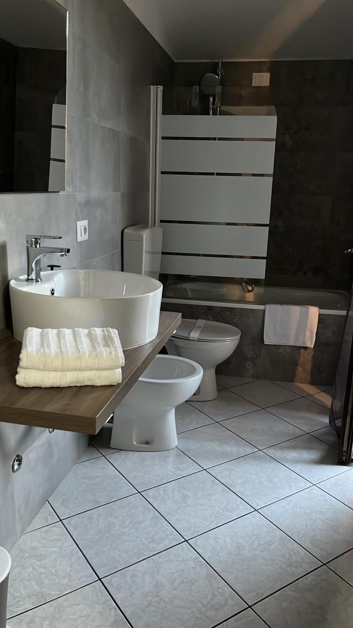 Bed and Breakfast Sveva Haven Malpensa Case Nuove  Exterior foto